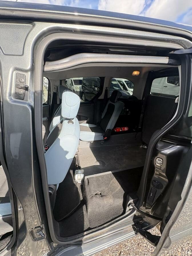 2015 Citroen Berlingo Multispace – Model: Berlingo Multispace VTR HDi – SK15OMT