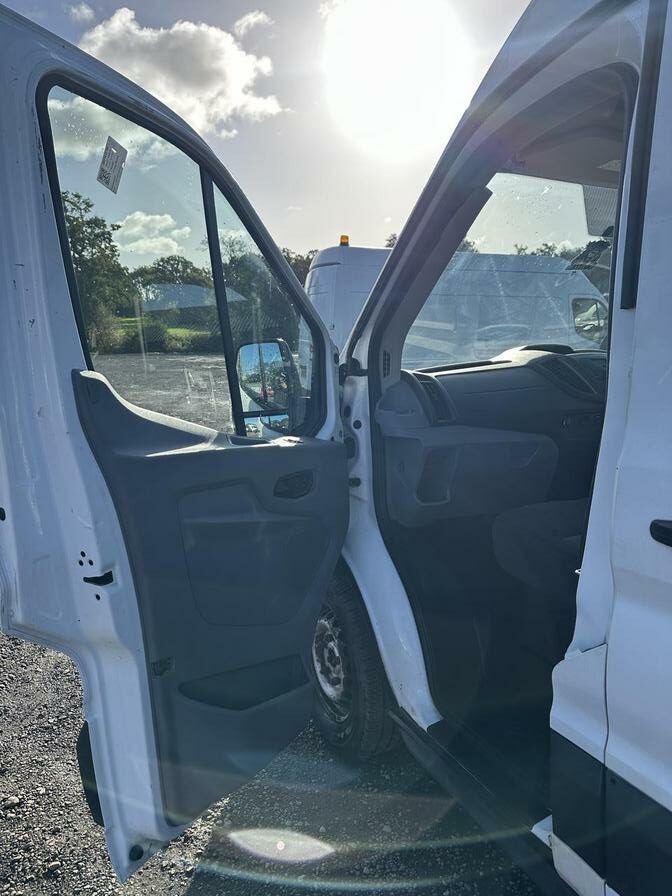 2018 Ford Transit – Model: Transit 350 – BF18UBL