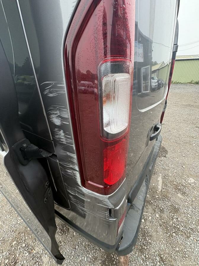 2015 Renault Trafic – Model: Trafic SL27 Business+ dCi – DN15HZT