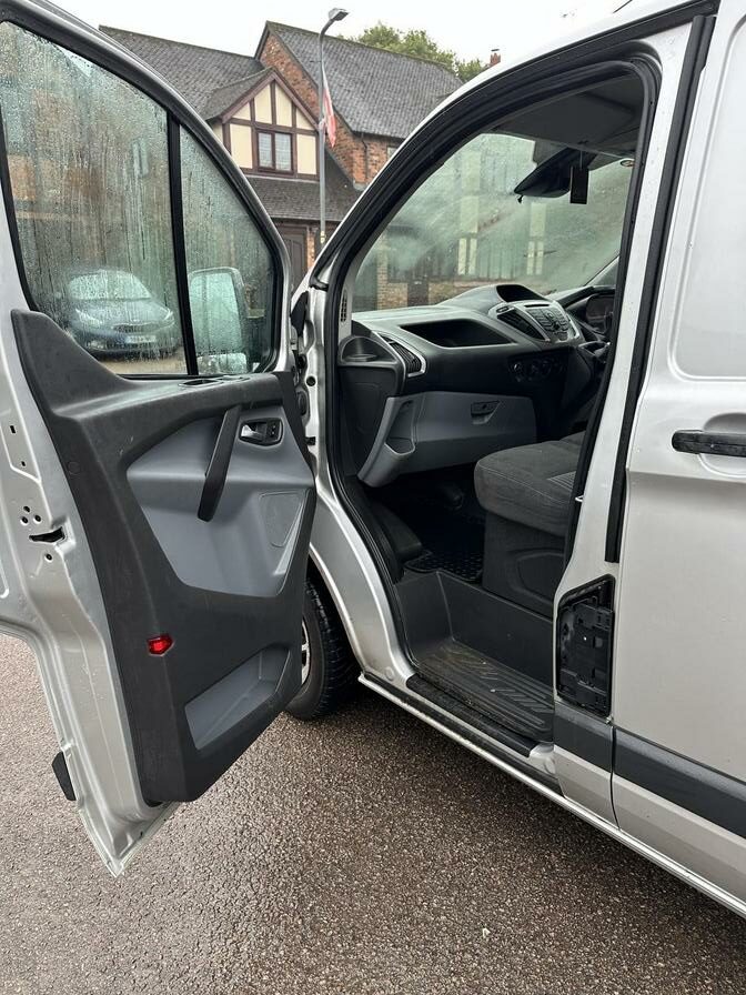 2016 Ford Transit Custom – Model: Transit Custom 310 Trend – WR66MTV
