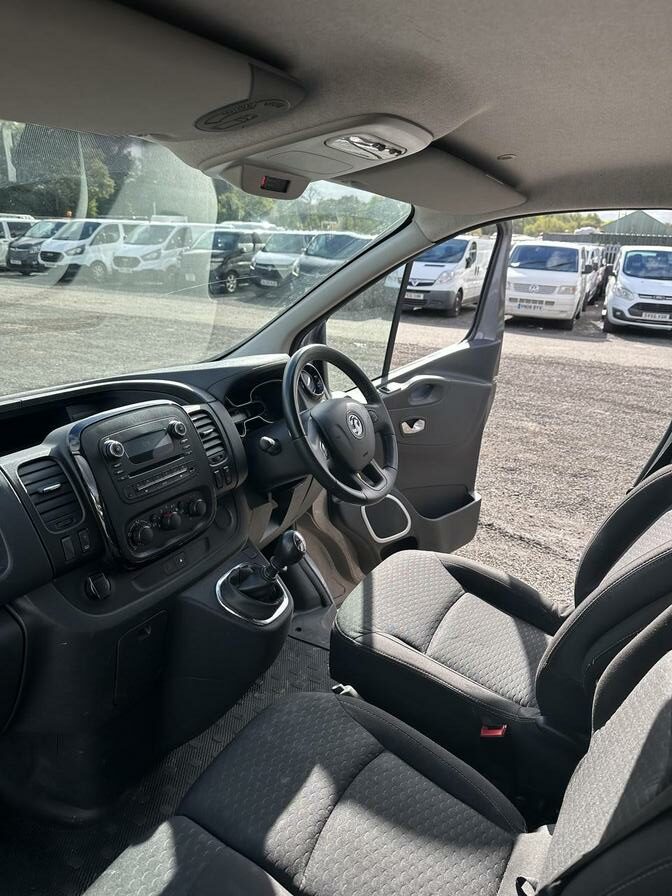 2018 Vauxhall Vivaro – Model: Vivaro  2900 Sportive CDTi – MM18JYC