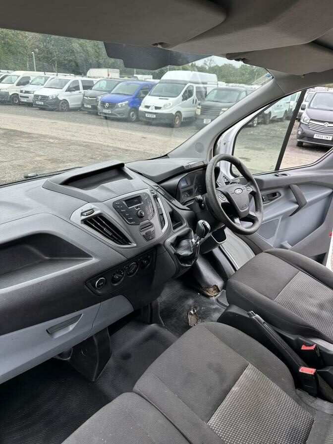 2014 Ford Transit Custom – Model: Transit Custom 290 E-Tech – NL14UZR