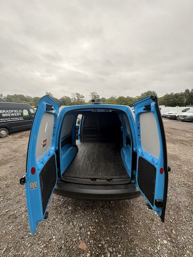 2016 Volkswagen Caddy – Model: Caddy Maxi C20 Startline TDI – PK16PWY
