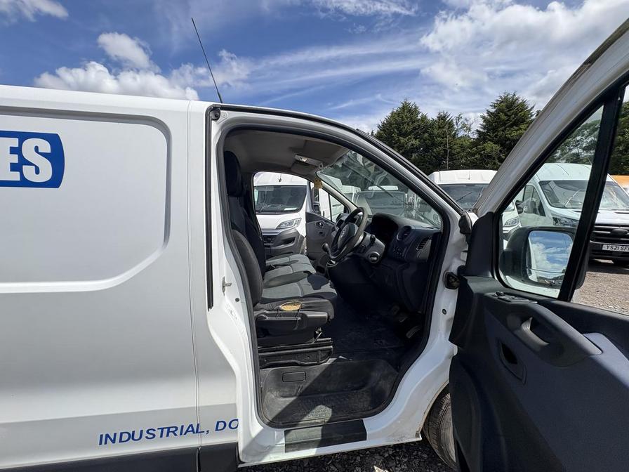 2015 Vauxhall Vivaro – Model: Vivaro  2900 CDTI – DS15EPK