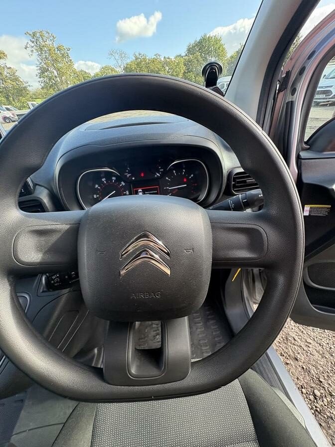 2022 Citroen Berlingo – Model: Berlingo 1000 Enterprise Professional Blue HDi – LA71SSX