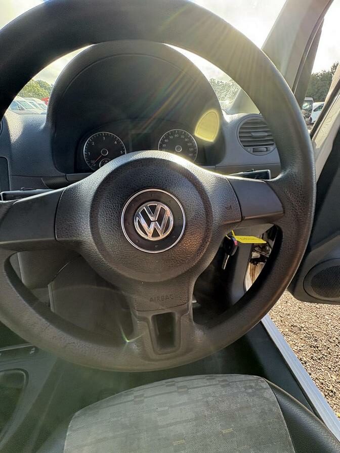 2012 Volkswagen Caddy – Model: Caddy C20 BlueMotion TDI 75 – ND61OML