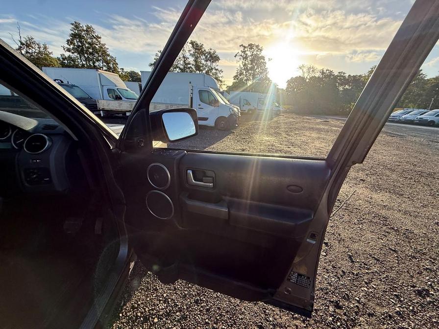 2007 Land Rover Discovery – Model: Discovery TDV6 SE Auto – DG07SVK