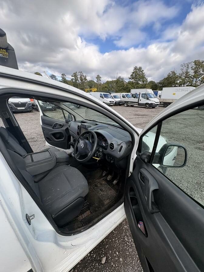 2015 Citroen Berlingo – Model: Berlingo 625 Enterprise HDi – LD65XVX
