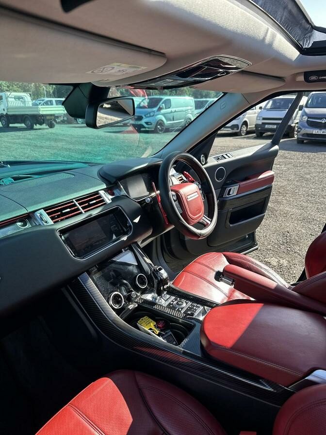 2015 Land Rover Range Rover Sport – Model: Range Rover Sport HSE Dynamic SDV6 Auto – J888RCK