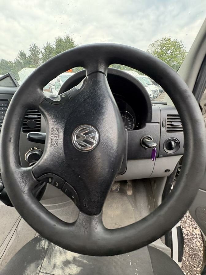2017 Volkswagen Crafter – Model: Crafter CR35 TDI BlueMotion Technology – MD66UNP