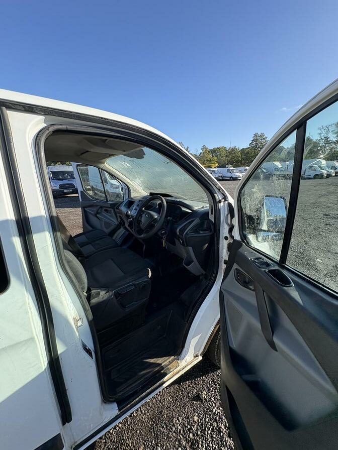 2017 Ford Transit Custom – Model: Transit Custom 270 – KP17RVJ