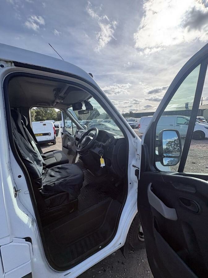 2018 Renault Master – Model: Master LLL45 TW Business Energy dCi – HX18EYS