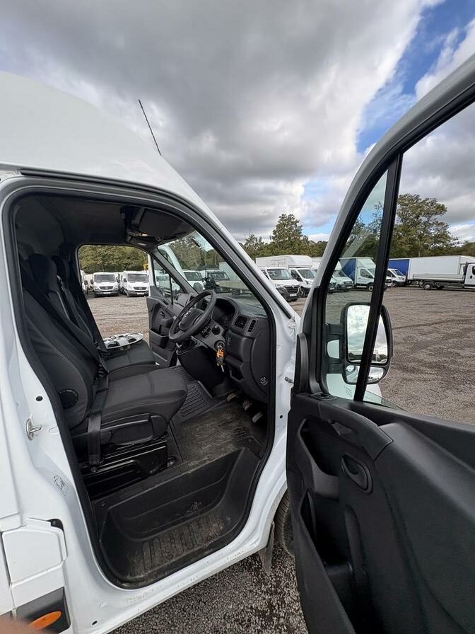 2022 Nissan Interstar – Model: Interstar Acenta dCi – BJ22YYR