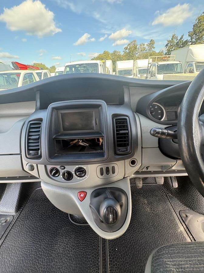 2012 Renault Trafic – Model: Trafic LH29 dCi – MT61NPE