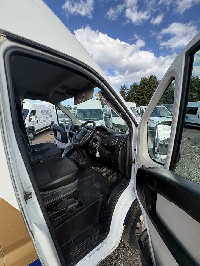 2019 Peugeot Boxer – Model: Boxer 335 Professional L2H2 Blue HDi – KP69RVL