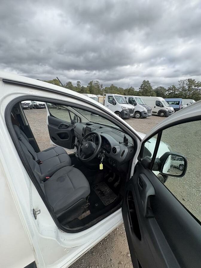 2016 Citroen Berlingo – Model: Berlingo 625 Enterprise HDi – BK66HFE