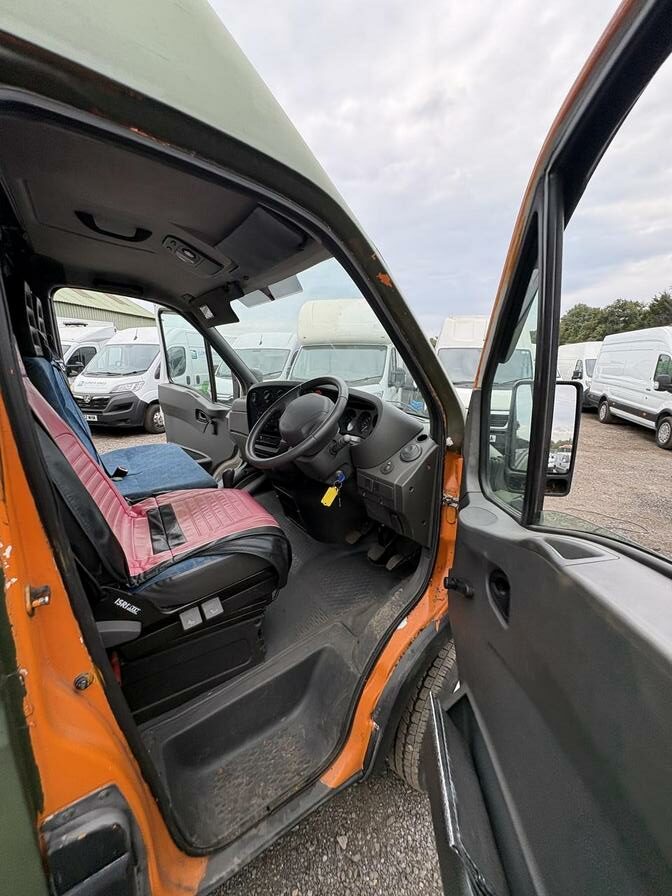 2002 Iveco Daily – Model: Daily 2000 35S11 LWB – WK02XEC