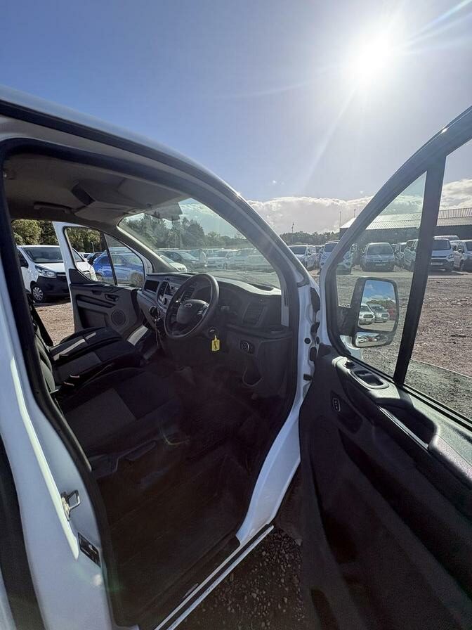 2018 Ford Transit Custom – Model: Transit Custom 320 Base – BL18ANR