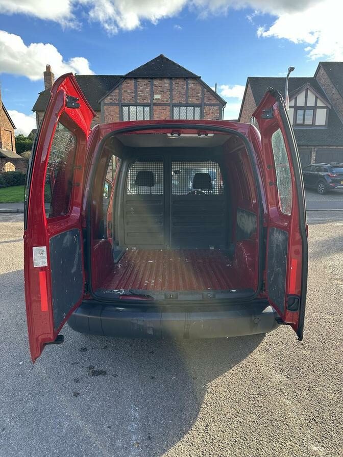 2011 Volkswagen Caddy – Model: Caddy C20 TDI 102 – VE61BXM