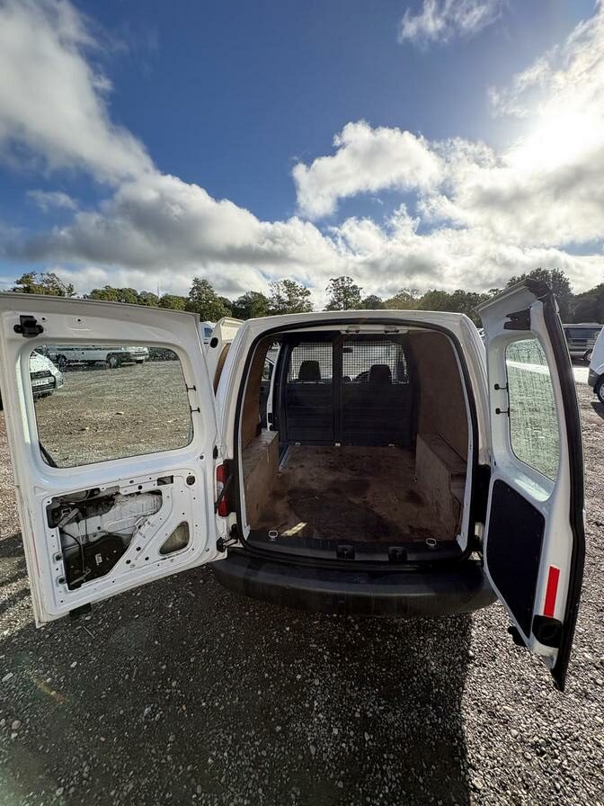 2012 Volkswagen Caddy – Model: Caddy C20 BlueMotion TDI 75 – ND61OML