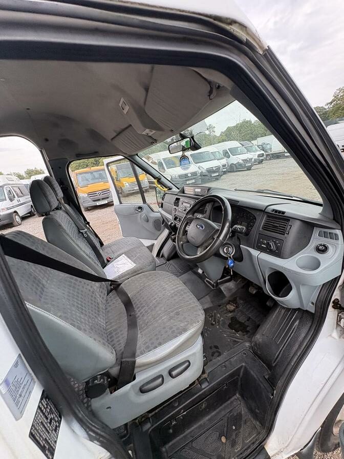 2008 Ford Transit – Model: Transit 100 15-Seat RWD – MH08JRX