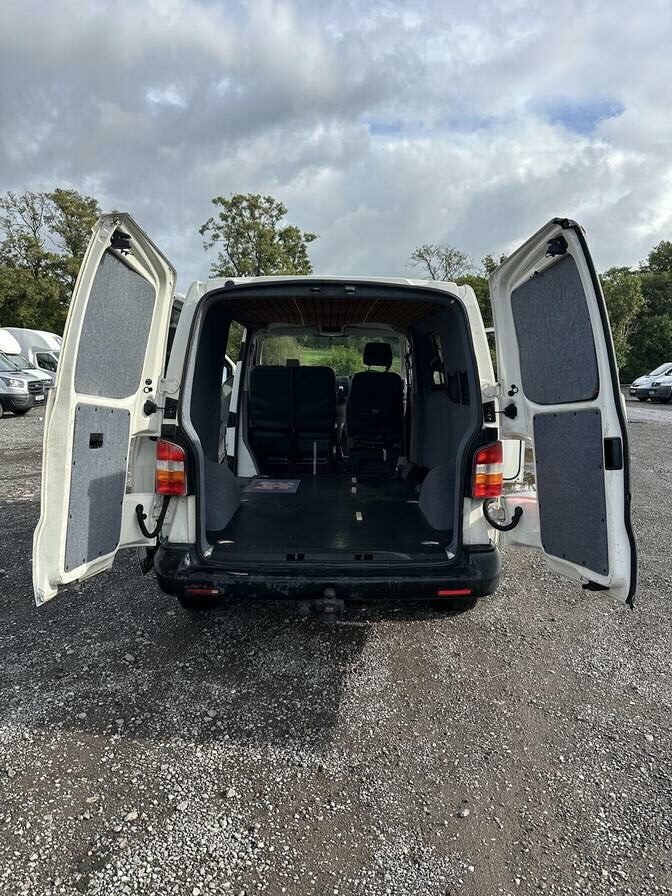 2008 Volkswagen Transporter – Model: Transporter T28 130 TDI SWB – VK08LUY