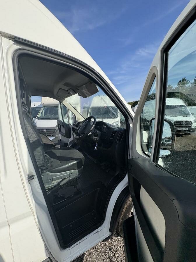 2019 Peugeot Boxer – Model: Boxer 435 L4H2 Blue HDi – AE69XLU