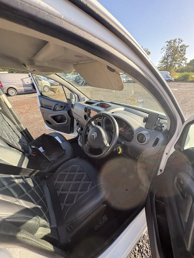 2014 Citroen Berlingo – Model: Berlingo 750 LX HDi – PO64VCK