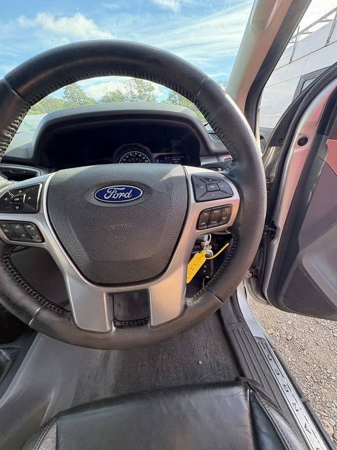 2017 Ford Ranger – Model: Ranger Limited Edition 4×4 Double Cab TDCi – HJ66EPU