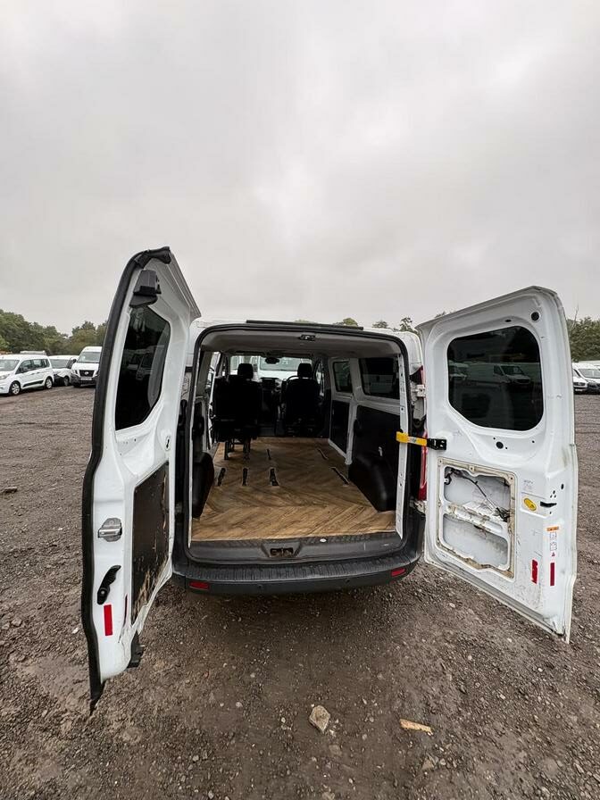 2015 Ford Transit Custom – Model: Transit Custom 330 E-Tech – BX64FRR