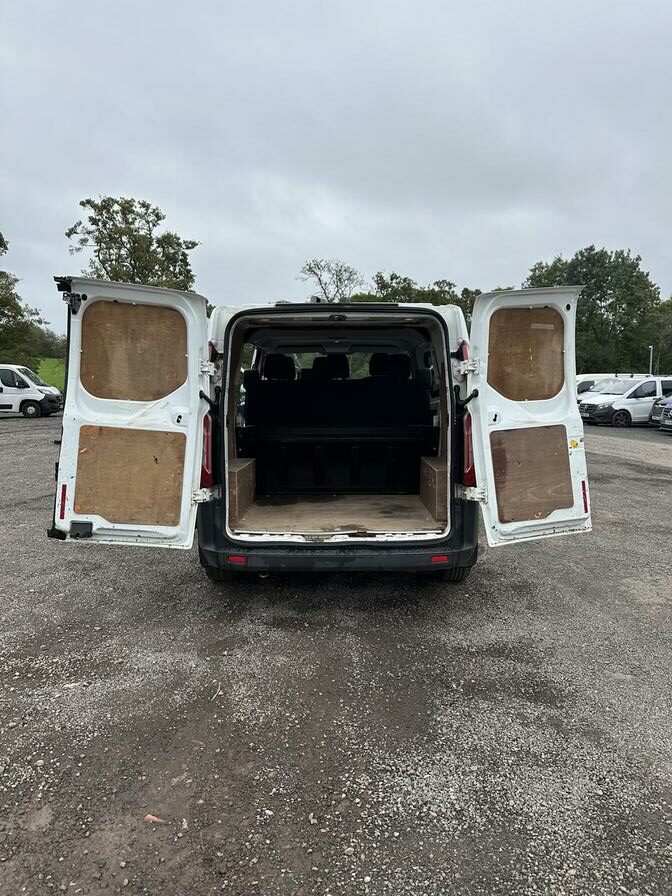 2014 Ford Transit Custom – Model: Transit Custom 290 E-Tech – NL14UZR