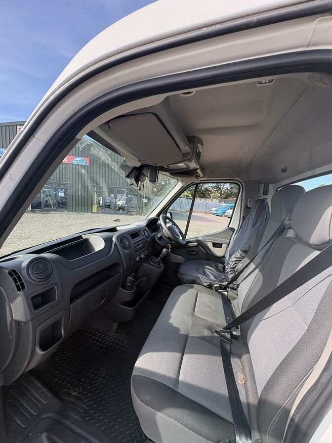 2018 Renault Master – Model: Master LLL45 TW Business Energy dCi – HX18EYS