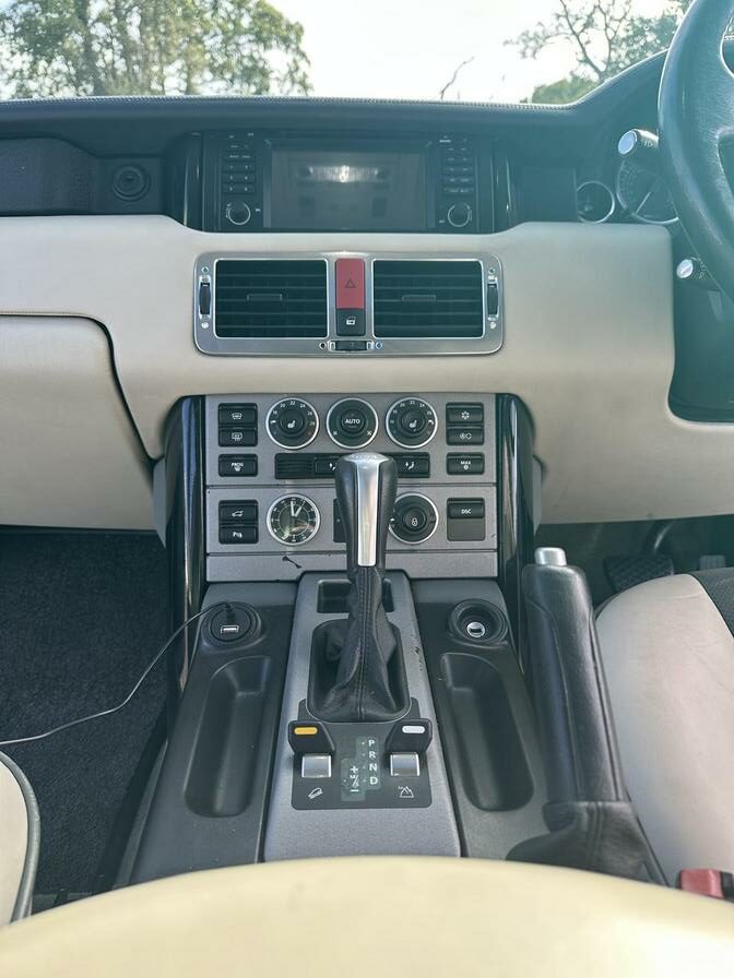 2005 Land Rover Range Rover – Model: Range Rover V8 Vogue SE Auto – ND55LNF