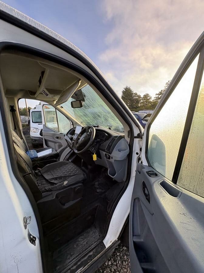 2018 Ford Transit – Model: Transit 350 – MV68YCW