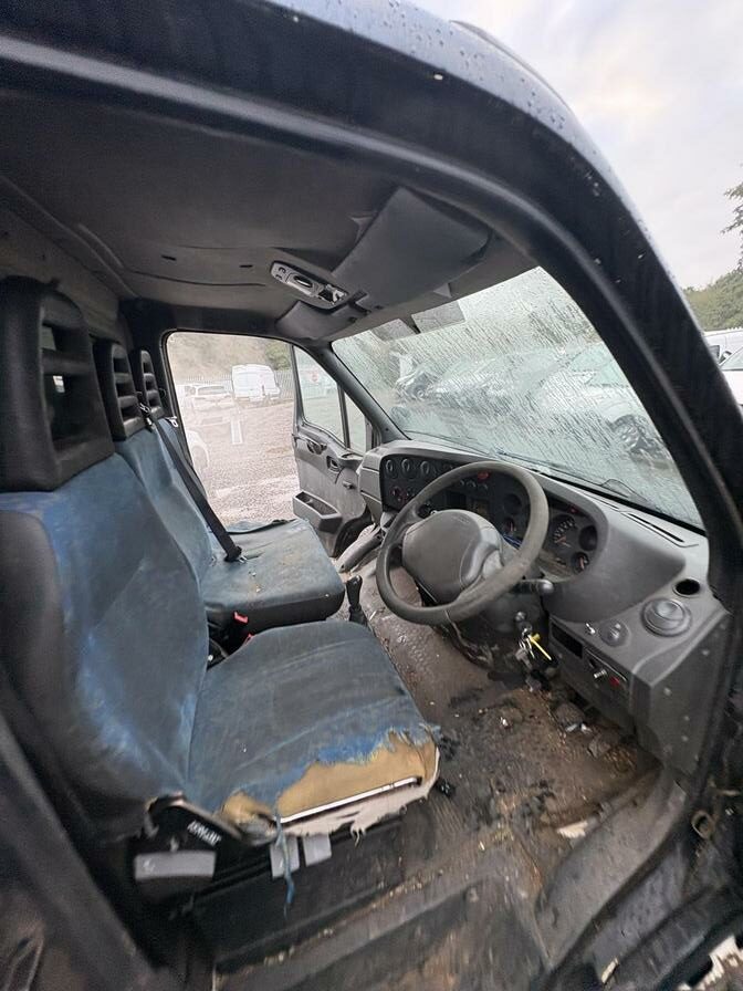2002 Iveco Daily – Model: Daily 2000 35C11 SWB – LT02XGE