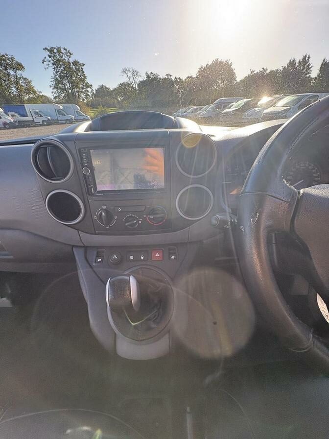 2014 Citroen Berlingo – Model: Berlingo 750 LX HDi – PO64VCK