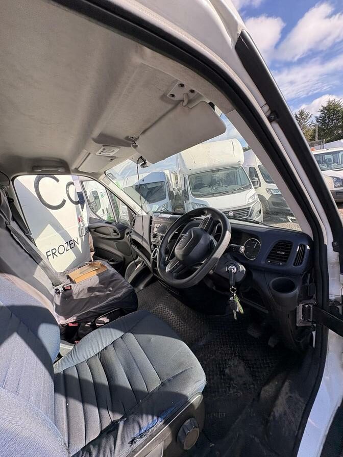 2020 Iveco Daily – Model: Daily 35S14v Semi-Auto – HY20TXF