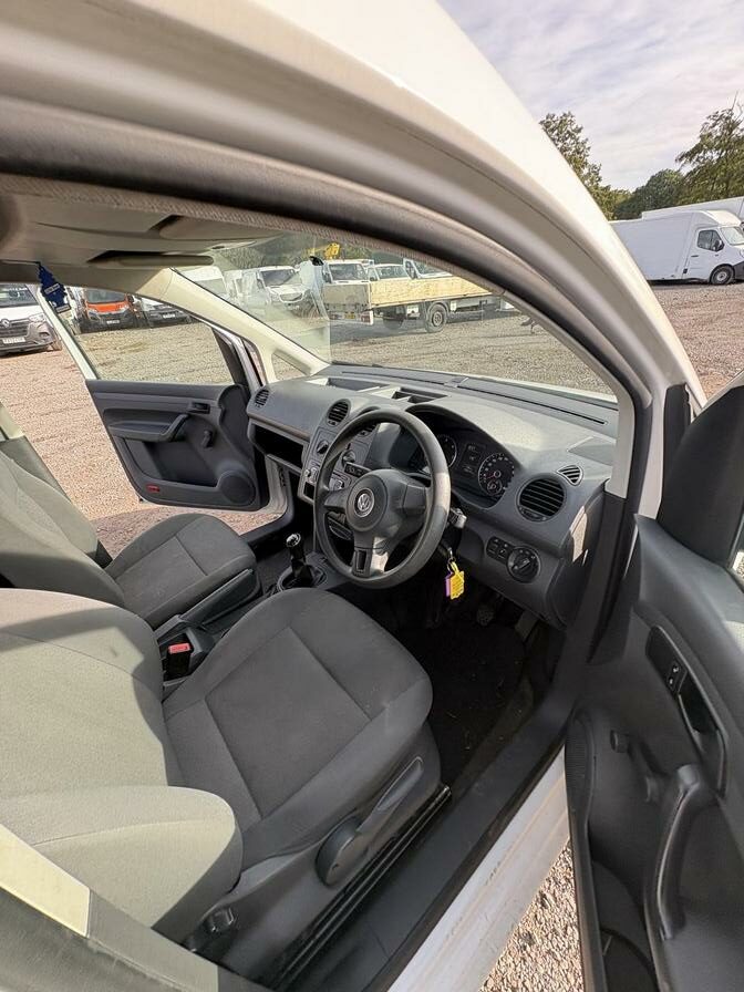 2015 Volkswagen Caddy – Model: Caddy C20 Startline TDI – GJ65GGZ