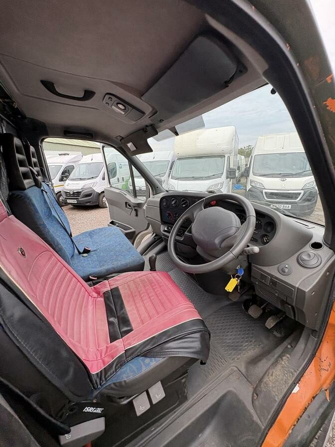 2002 Iveco Daily – Model: Daily 2000 35S11 LWB – WK02XEC