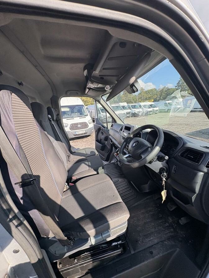 2020 Renault Master – Model: Master MM35 Business+ Energy dCi – MD69EVR