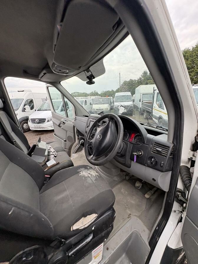 2017 Volkswagen Crafter – Model: Crafter CR35 TDI BlueMotion Technology – MD66UNP