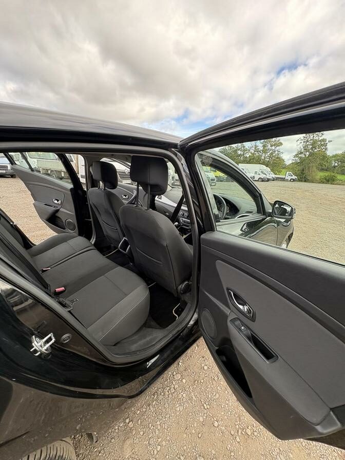 2013 Renault Megane – Model: Megane Dynamique TT Energy dCi S/S – LV13ZVR