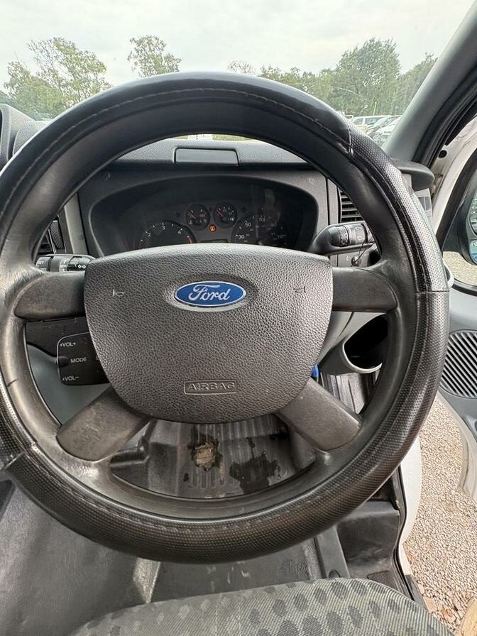 2008 Ford Transit – Model: Transit 100 15-Seat RWD – MH08JRX