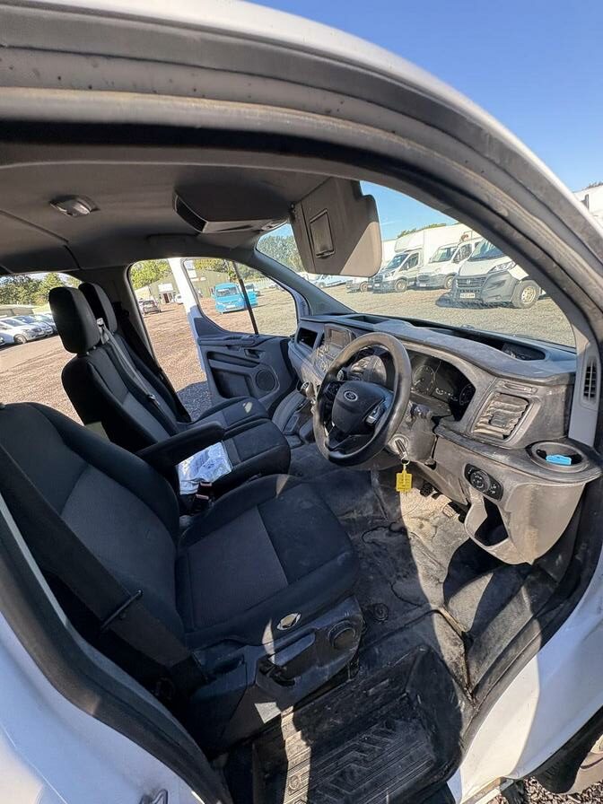 2020 Ford Transit Custom – Model: Transit Custom 300 Leader EcoBlue – CE20VUR