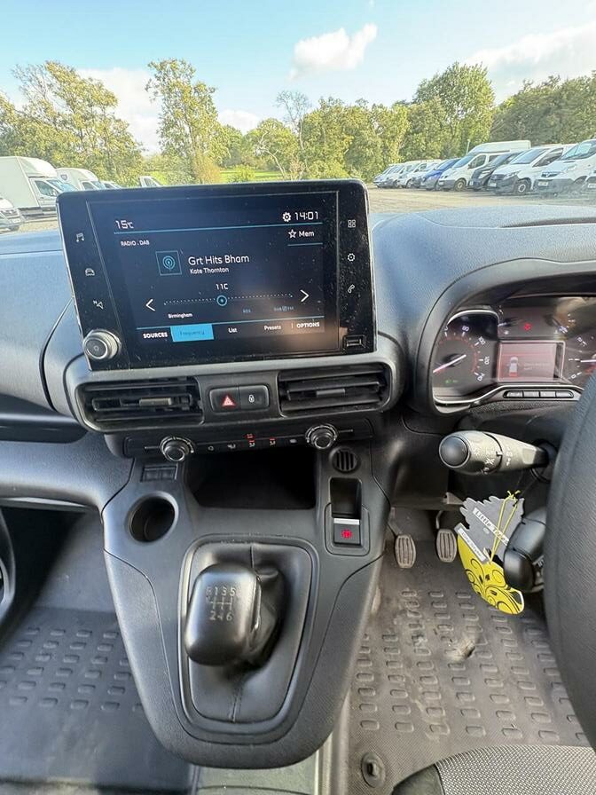 2022 Citroen Berlingo – Model: Berlingo 1000 Enterprise Professional Blue HDi – LA71SSX