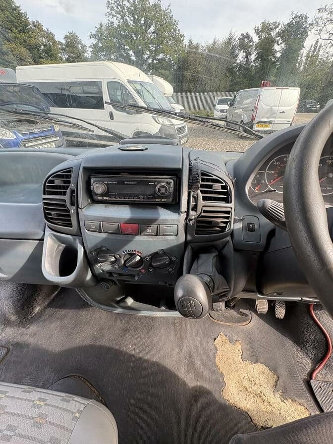 2004 Citroen Relay – Model: Relay 1800 TD HDi LWB – FN54WWF