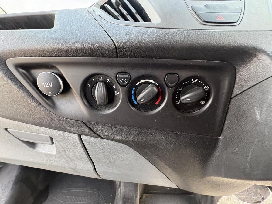 2017 Ford Transit Custom – Model: Transit Custom 290 – LJ54GAS/WM67EBO