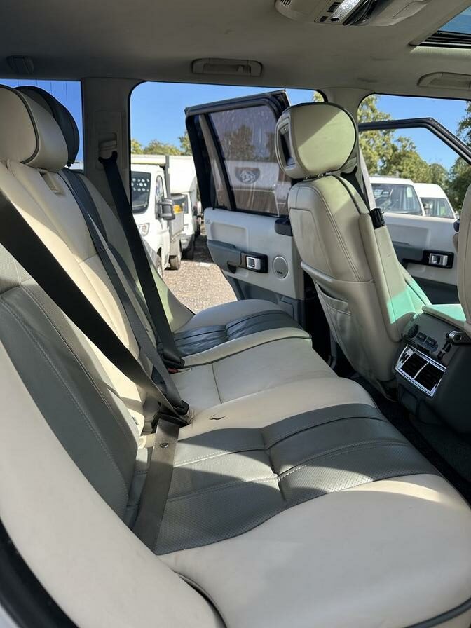 2005 Land Rover Range Rover – Model: Range Rover V8 Vogue SE Auto – ND55LNF