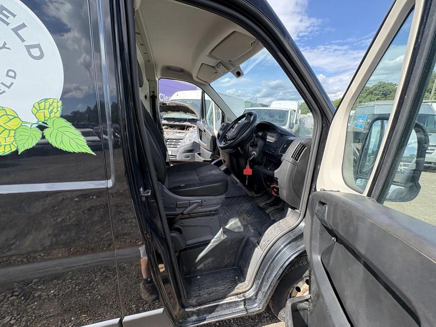 2022 Citroen Relay – Model: Relay 35 L2H2 Enterprise Blue HDi S/S – MT22PNZ