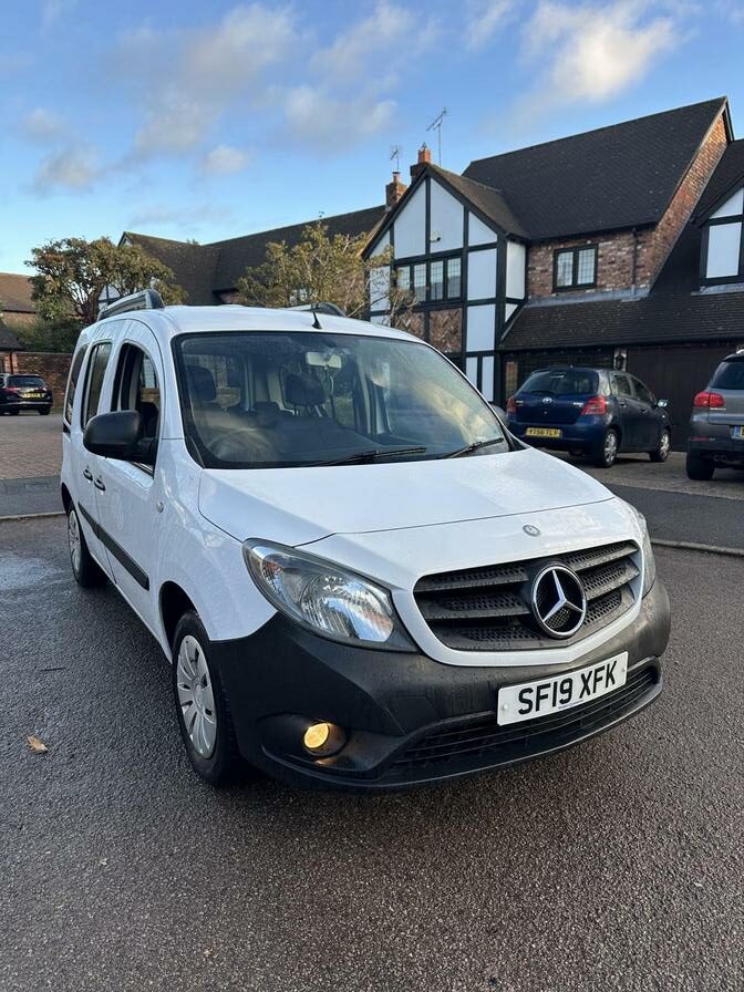 2019 Mercedes-Benz Citan – Model: Citan 109 CDi Touringer – SF19XFK